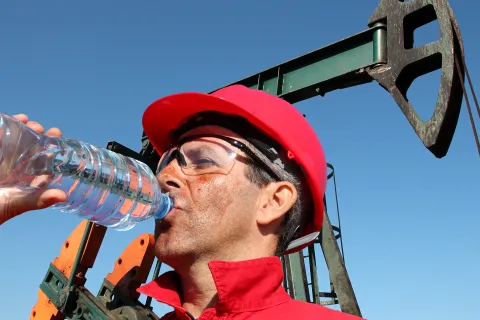 Schütze deine Mitarbeiter*innen bei Arbeiten im Freien