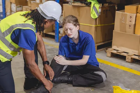 In Zukunft werden Arbeitsunfälle nur noch digital gemeldet, wir informieren Sie über alle Änderungen. © Adobe Stock, Quality Stock Arts